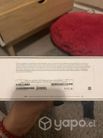 Apple watch series 5 (44MM) - Imagen 3