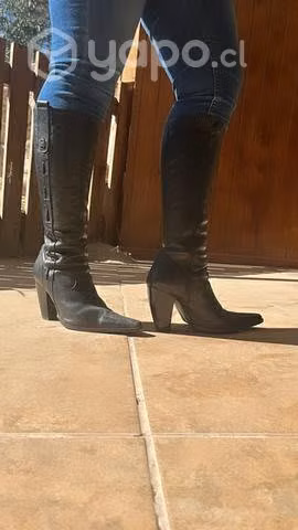 Botas negras gacel cuero, taco 8 cm con cierre