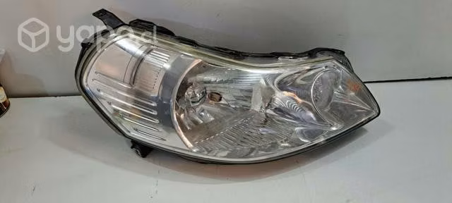 Optico derecho suzuki sx4 RAK1.5