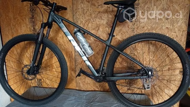 Bicicleta Trek modelo Marlin 5 gris - Imagen 6