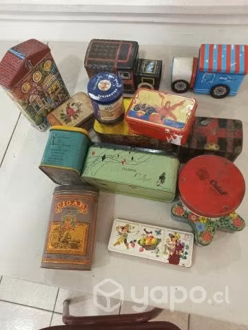 Latas antiguas y otras decorativas