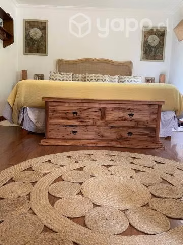 Mueble de pie en durmiente de linea ferrea