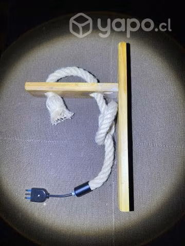 Lampara de madera de Pino Oregón