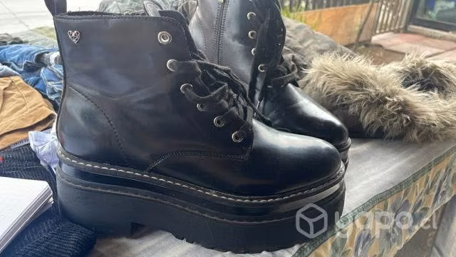 Botin CMoran N40 dos usos