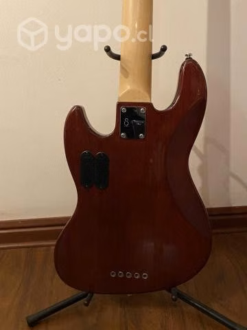 Maravilloso bajo Sire V3 de 5 cuerdas