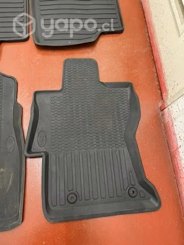 Pisos Subaru XV