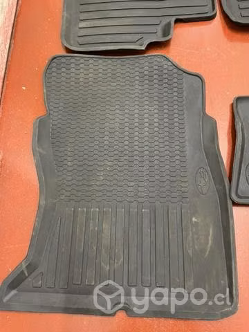 Pisos Subaru XV