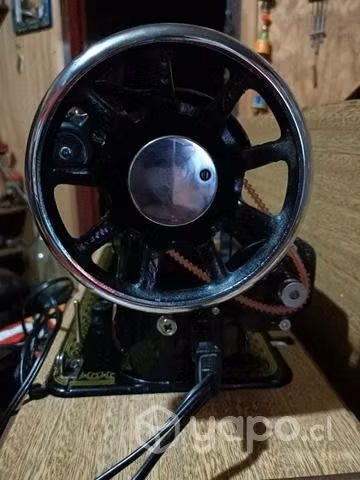 Maquina de coser remington