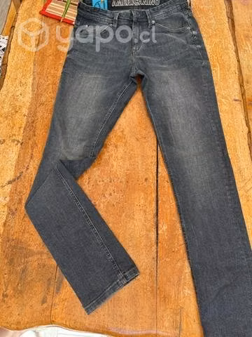 Jeans americanino nuevo