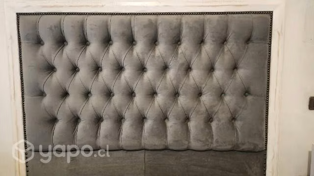 Respaldo capitoné gris 2 plazas marca Rustic Chic