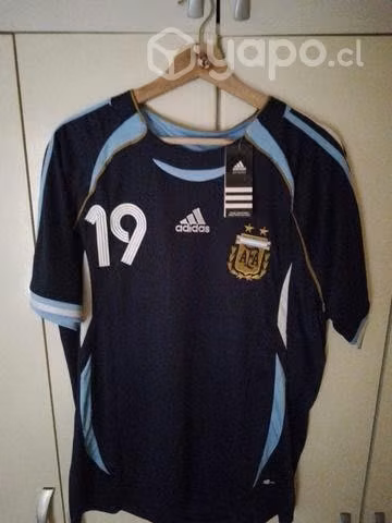 Camiseta retro argentina 2006  -messi