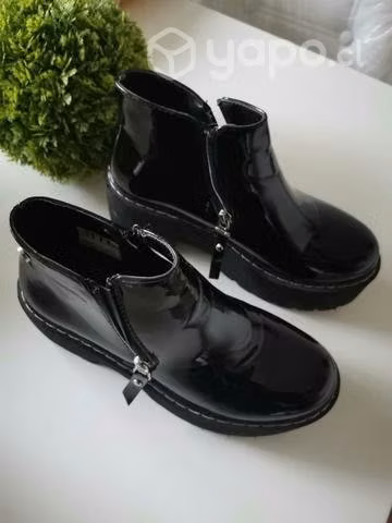 Botines negros - Imagen 2