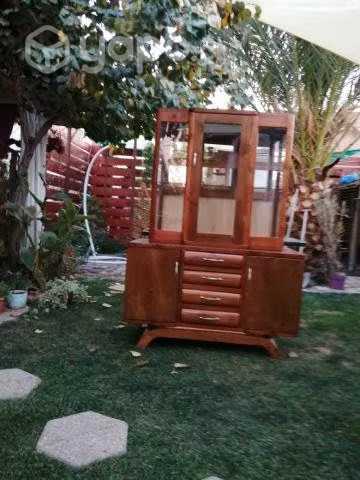 Mueble vitrina estilo antiguo (nuevo)