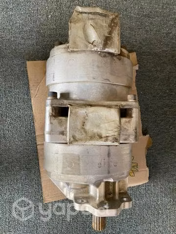 Bomba hidráulica cargadores komatsu sin uso