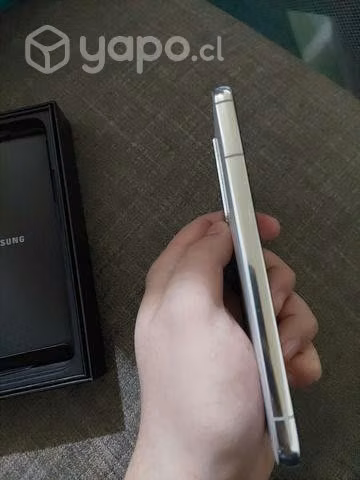 Samsung Galaxy S22 128 GB