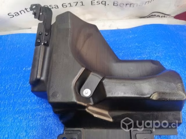 Subwoofer ford explorer año 2019