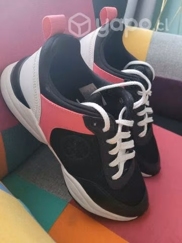 Zapatillas Guess Originales