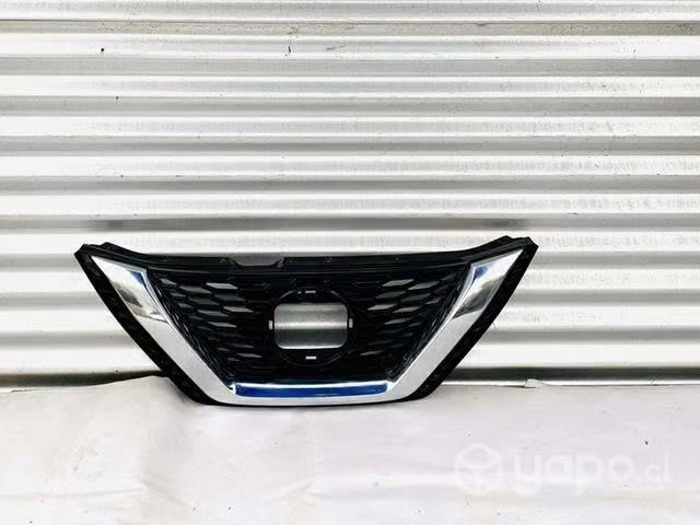 Máscara nissan qashqai