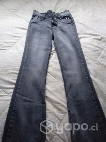 jeans nuevo