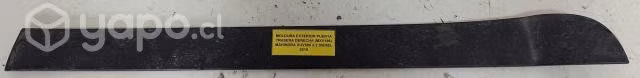 Moldura Exterior Puerta Trasera Derecha Mahindra