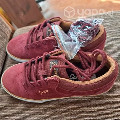 Zapatillas Gangsta talla 39 nuevas