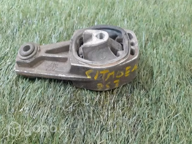 Soporte de motor citroen ds3 1.6 con detalle