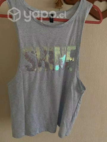 Polera estampado lentejuelas