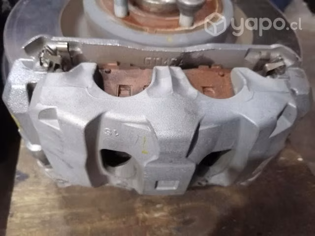 Muñon ,masa ,disco DL RH FORD EXPLORER 2023