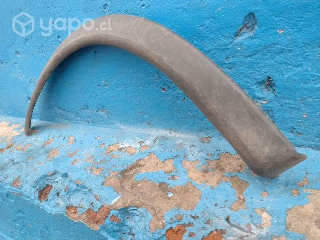 Moldura del izq Chevrolet Corsa 1998-2008 - Imagen 2