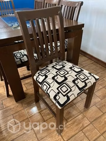 Comedor de madera maciza