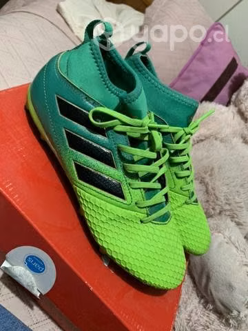 Zapato fútbol
