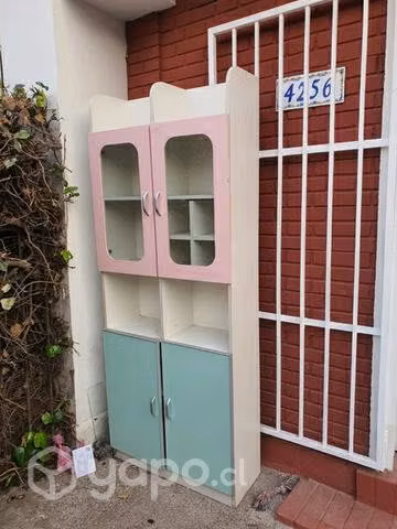 Mueble vitrina pieza niña - Imagen 2