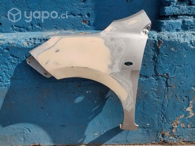 Tapabarro izq Suzuki Celerio 2015-2018
