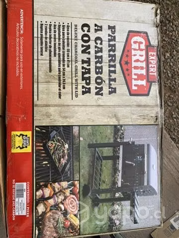 Parrila a carbon NUEVA de paquete! Con tapa