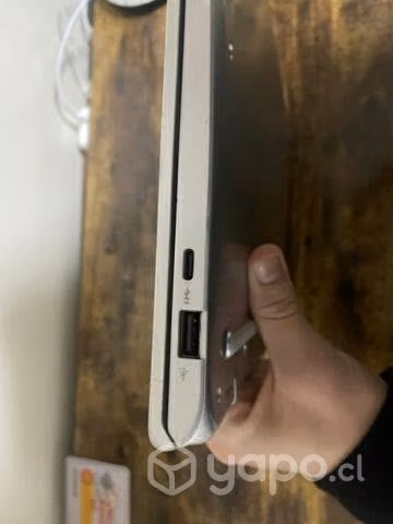 Asus vivobook 14"