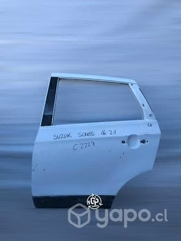 Puerta trasera Lh Suzuki Scross 2016 2021