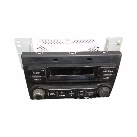 Radio con pantalla kia rio 4 2013 buen estado