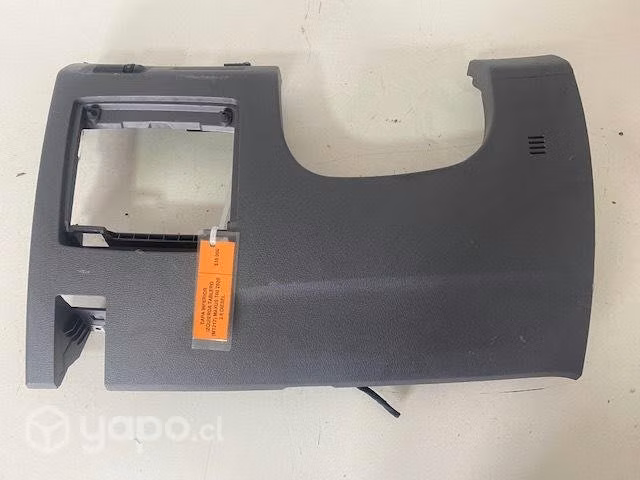 Tapa inferior izq tablero (MT217) Maxus T60 2020