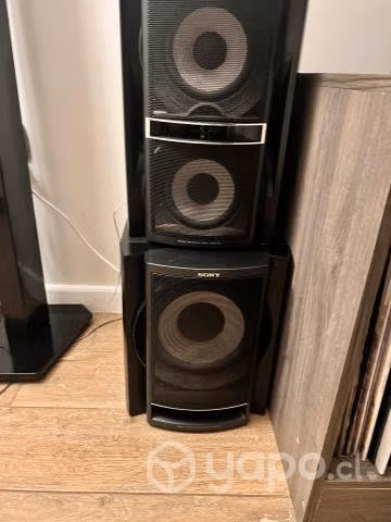 Equipo de música SONY CON PANTALLA