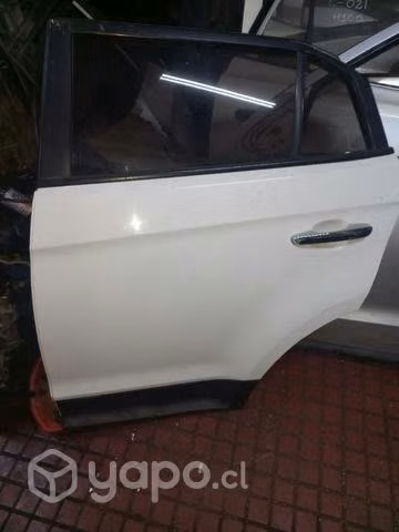 Puerta trasera izquierda hyundai creta 2017. 1.6
