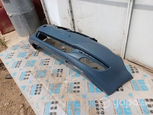 Parachoques delantero MG 550 Con detalle