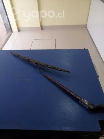 Plumilla limpia parabrisa izquierdo Daihatsu Terio