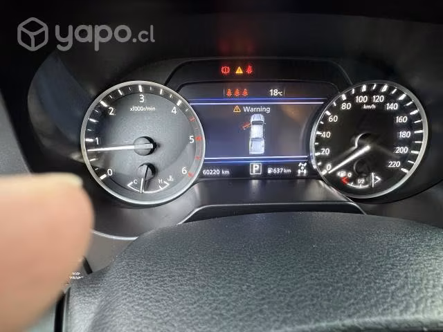 NISSAN NAVARA, año 2022x renovación