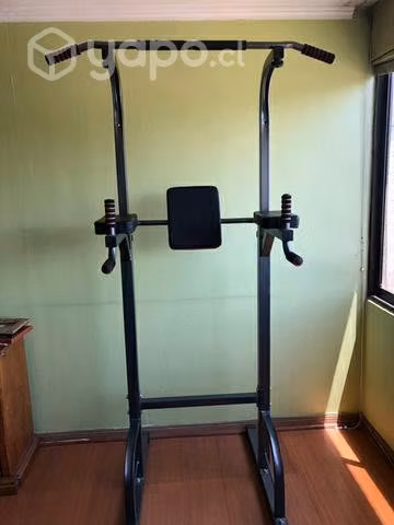 Maquina de pull-ups, fondos y abs