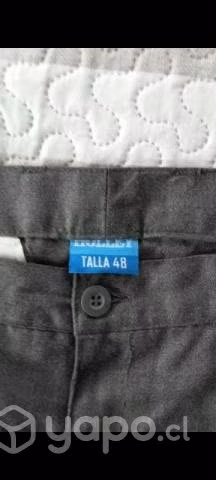 Pantalón de colegio talla 48