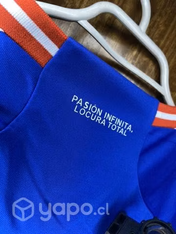 Camiseta u de chile 2023