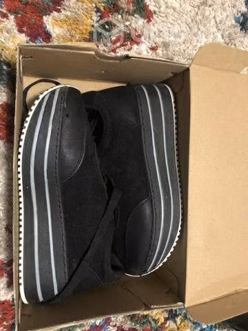 Zapatillas negras con plataforma talla 37