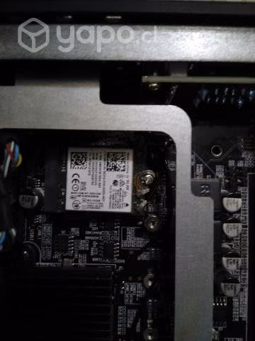 Gabinete PC mini con placa madre, tarjeta wifi