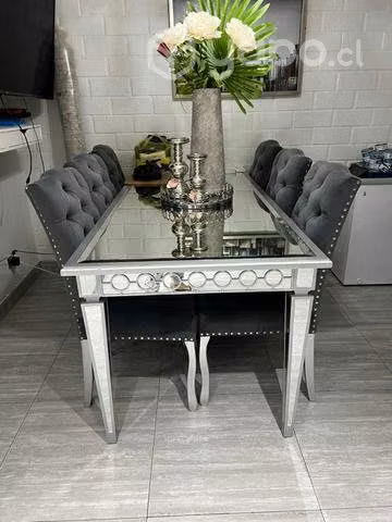 Comedor semi nuevo