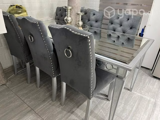 Comedor semi nuevo